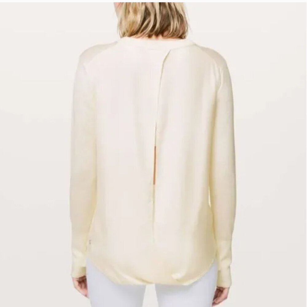 LULULEMON Still At Ease Ivory Pullover Angel Wings Back Size 6 - Picture 2 of 14